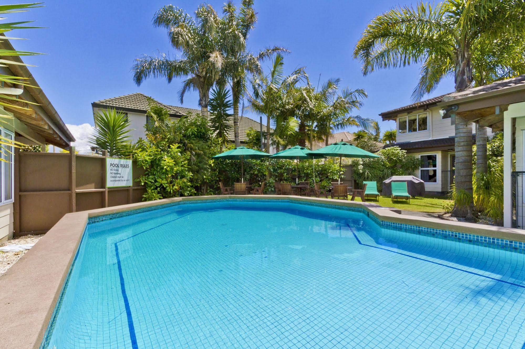 Takapuna Motor Lodge Оукланд Екстериор снимка